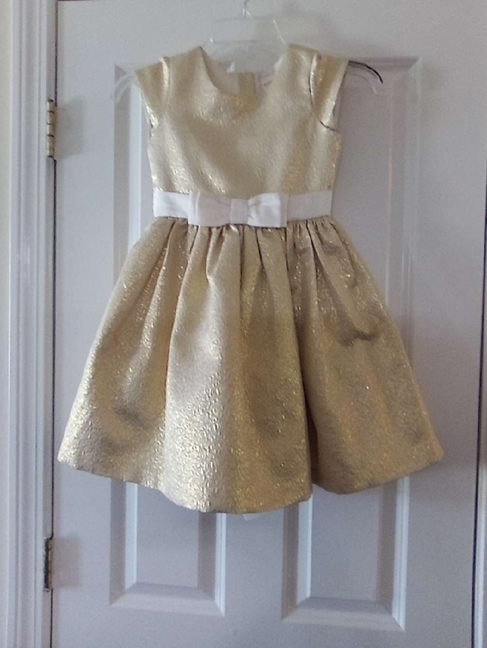 GYMBOREE Girls Gold Party Dress with White Bow SIZE 6